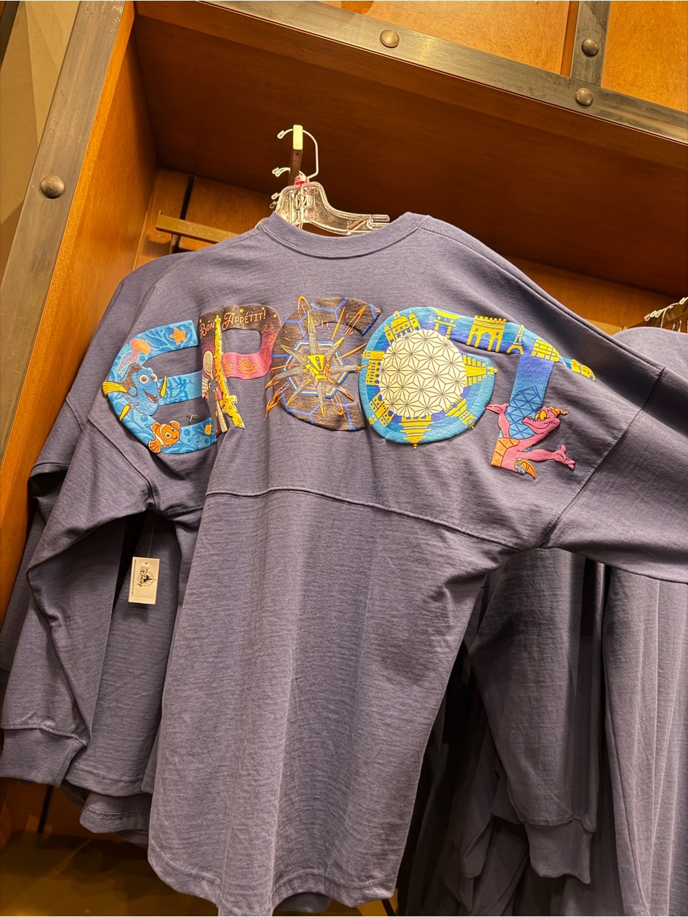 Walt Disney World Epcot spirit jersey Pullover Sweatshirt Puffy Letters SIZE XS